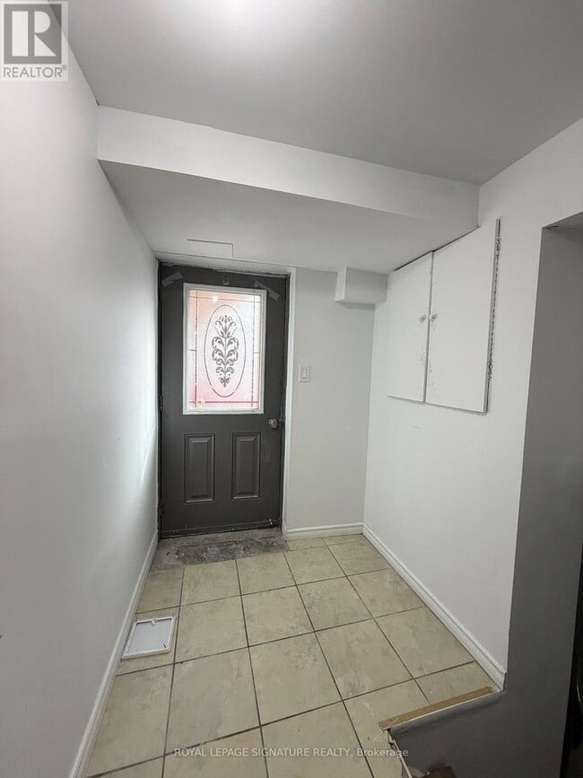 Building Photo - 41 Broadbridge Dr