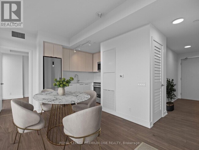 Photo du bâtiment - 225 Veterans Drive