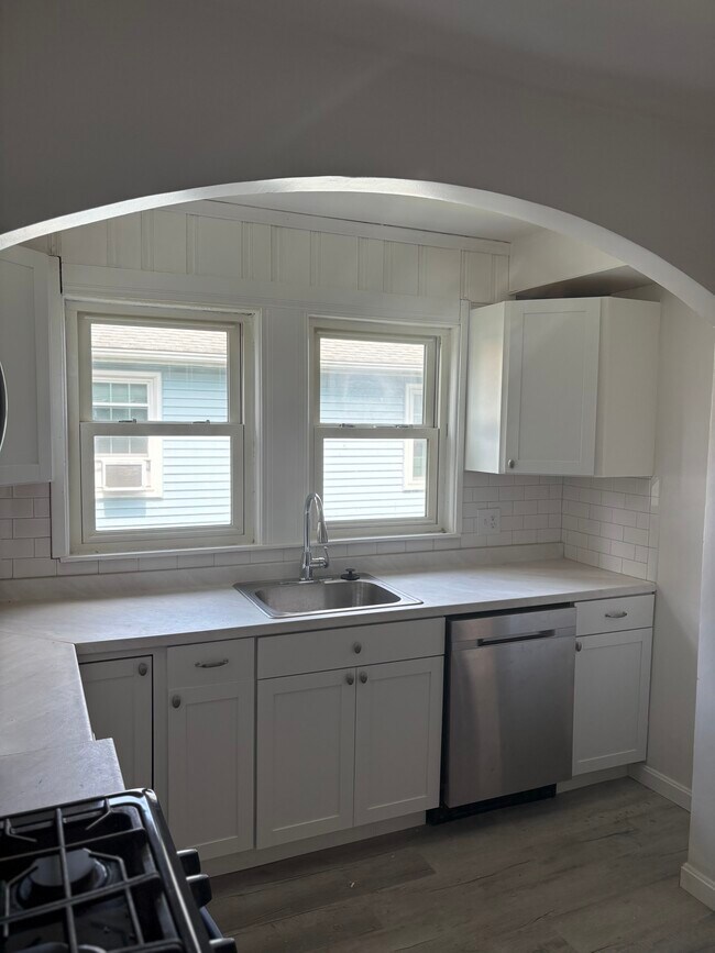 Cocina - 137 Worcester Ave