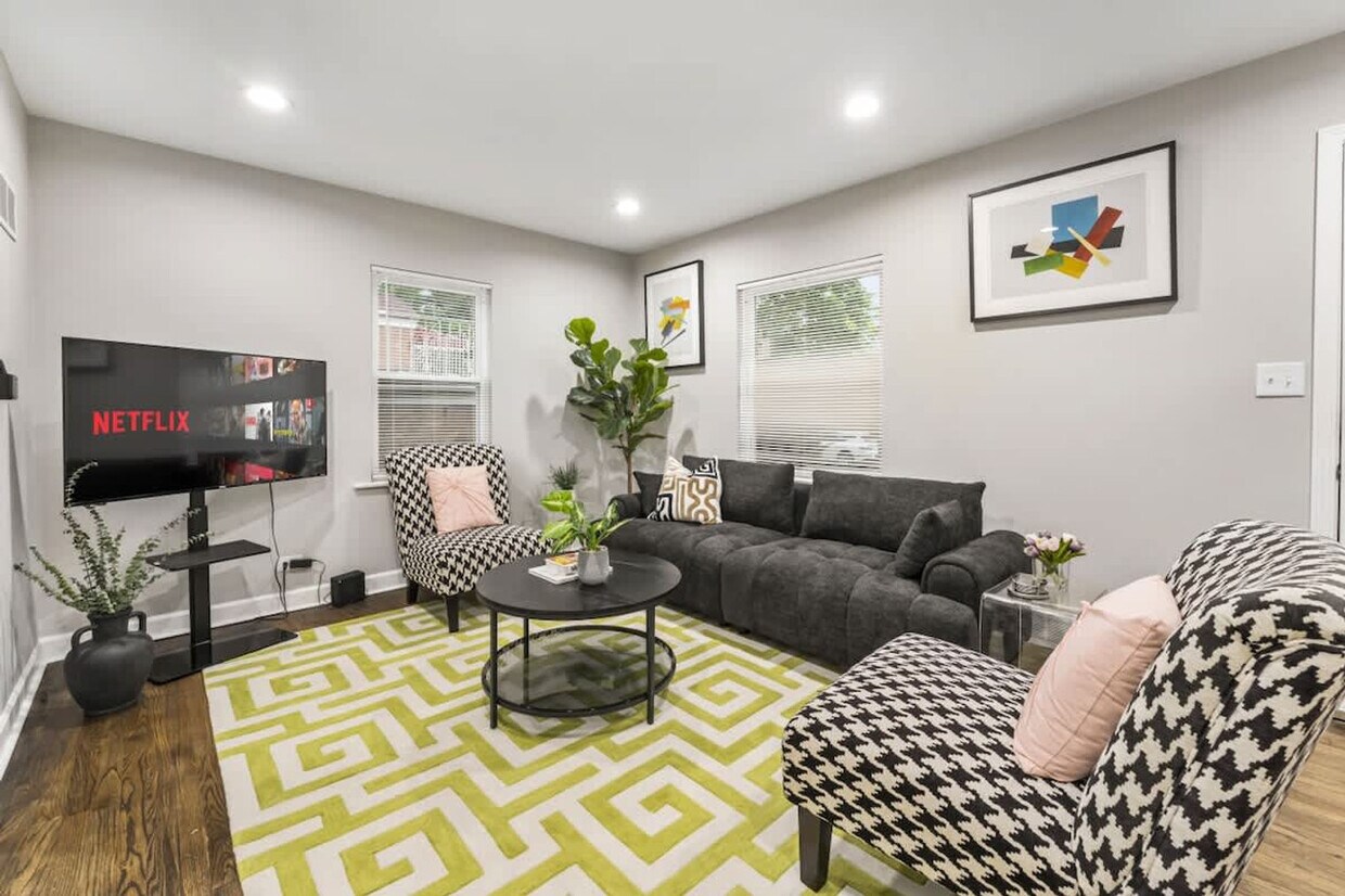 Foto principal - 2324 S 22nd Ave