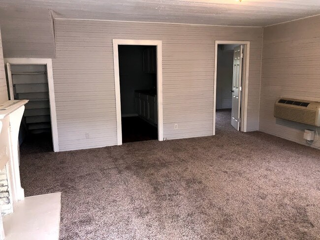 Building Photo - 46 Quarry Drive Gainsville GA, 30501