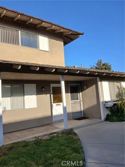 Foto del edificio - 7561 Amazon Dr