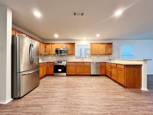 Foto del edificio - Recently Updated 3/2/2 Home Located in Northwest ISD For Rent!