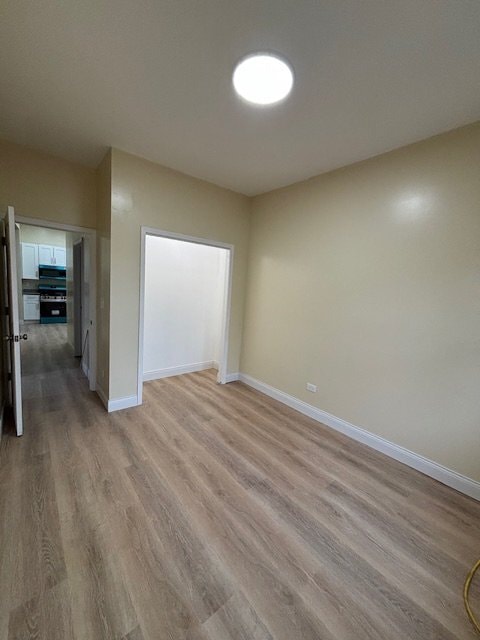 Building Photo - 645 N Avers Ave