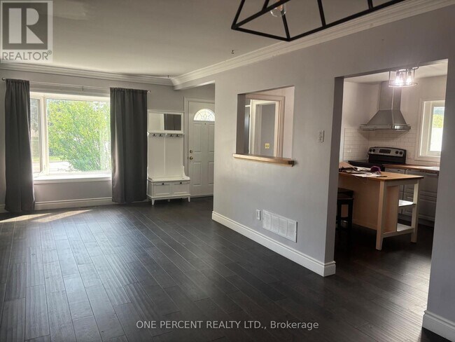 Photo du bâtiment - 52 Terraview Blvd