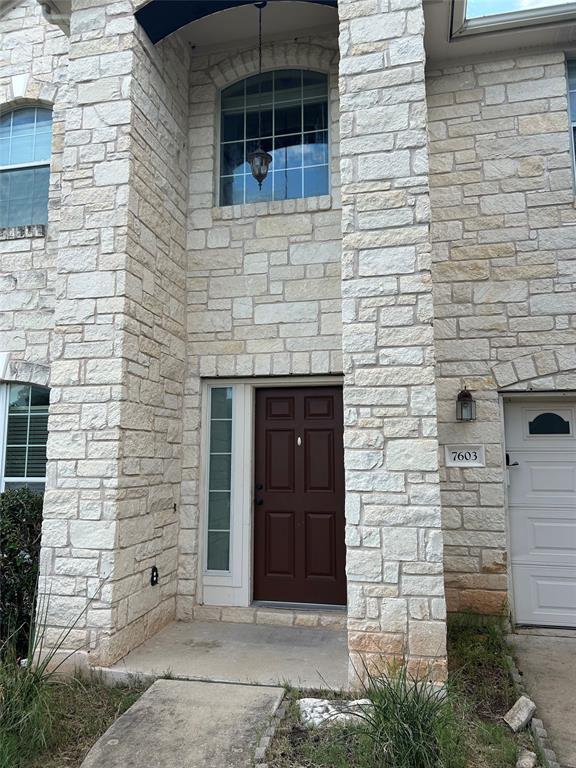 Foto principal - 7603 Spanish Dove Ct