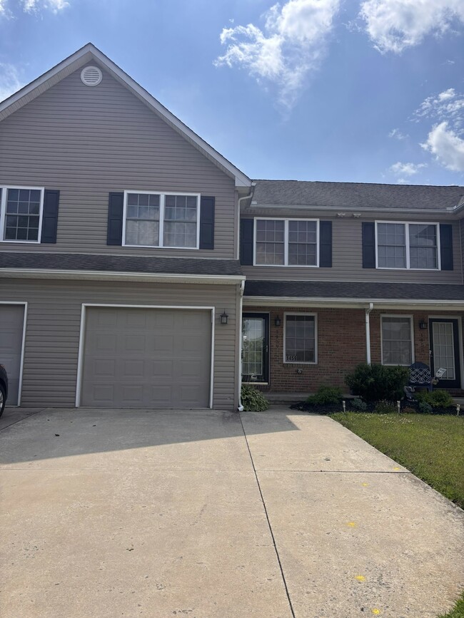 Building Photo - 1459 Mohr Cir