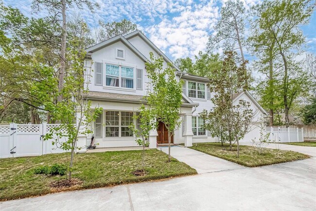 Building Photo - 335 Voss Rd