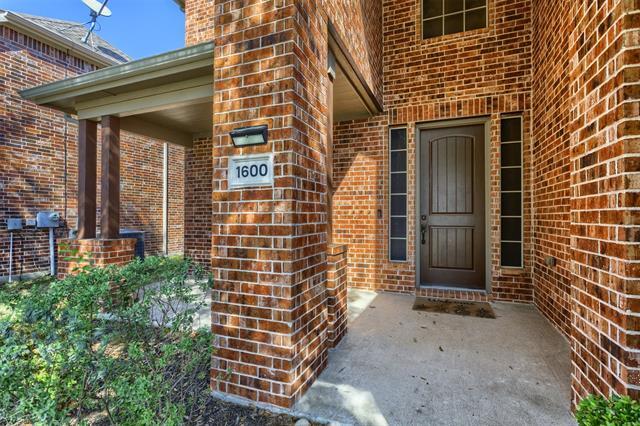Foto del edificio - 1600 Meadow Ranch Rd