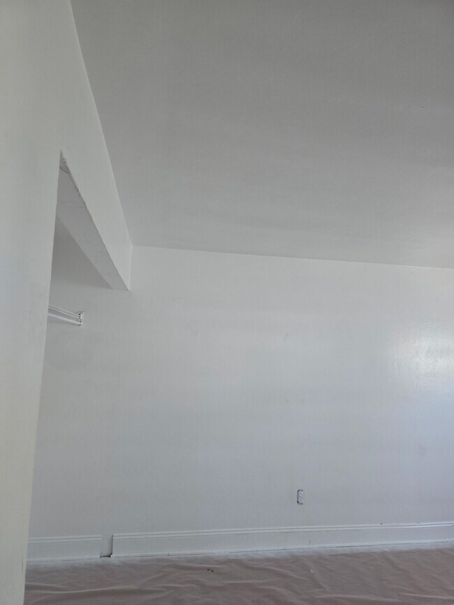 Foto del edificio - 12805 Mapleview St