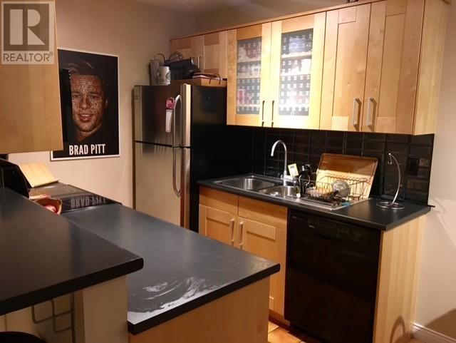 Photo du bâtiment - 2125-2125 W 2nd Ave