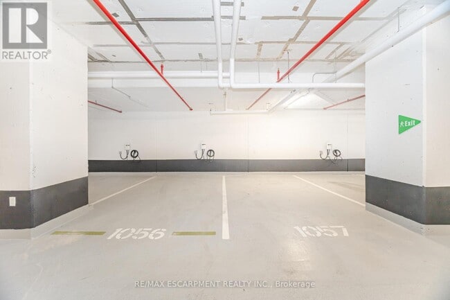 Photo du bâtiment - 3240 William Coltson Ave