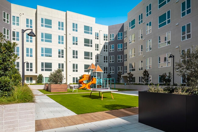 Foto del edificio - View at Blossom Hill