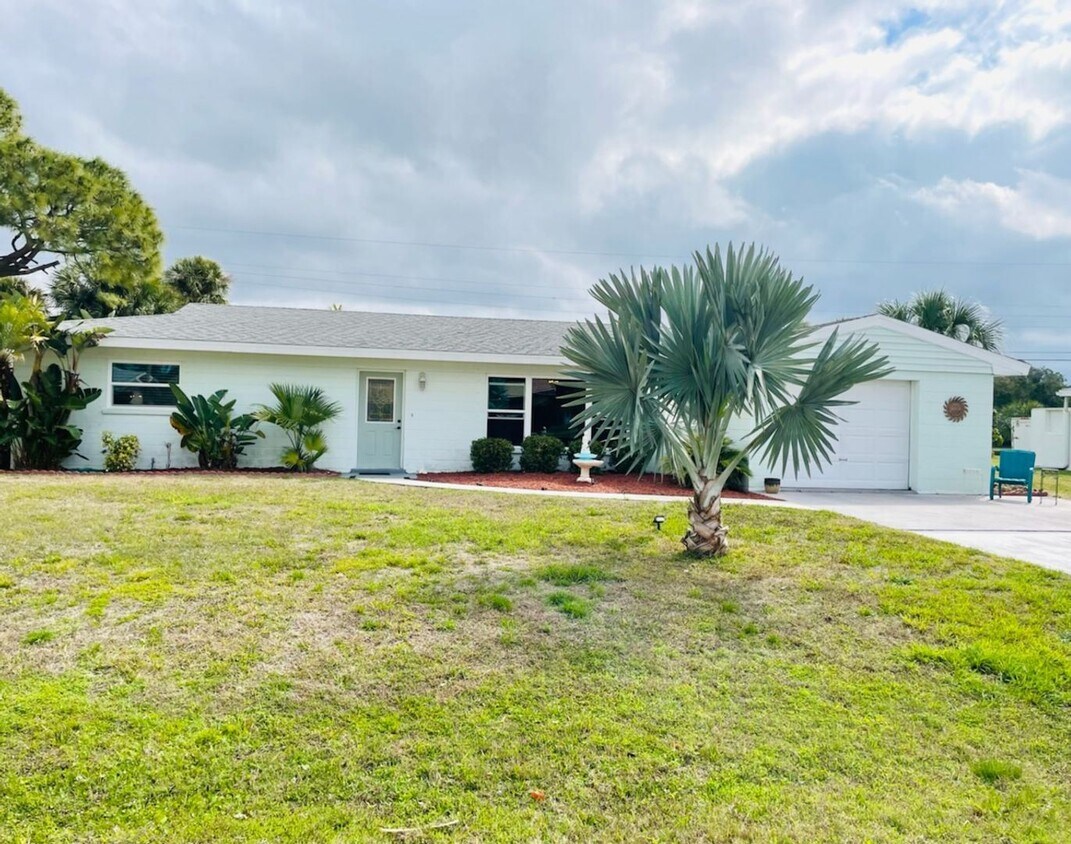 Primary Photo - 3 br, 2 bath House - 1665 Meadow Lark Lane