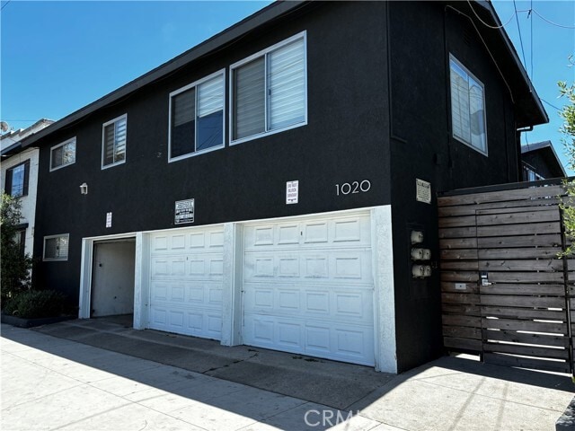 Primary Photo - 1020 E Broadway