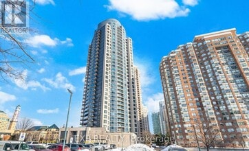 Building Photo - 330 Burnhamthorpe Rd W