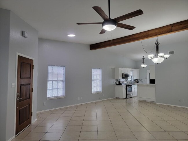 Building Photo - 3555 Navigator Dr