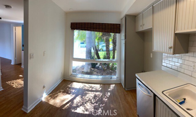 Building Photo - 362 Santa Isabel Ave