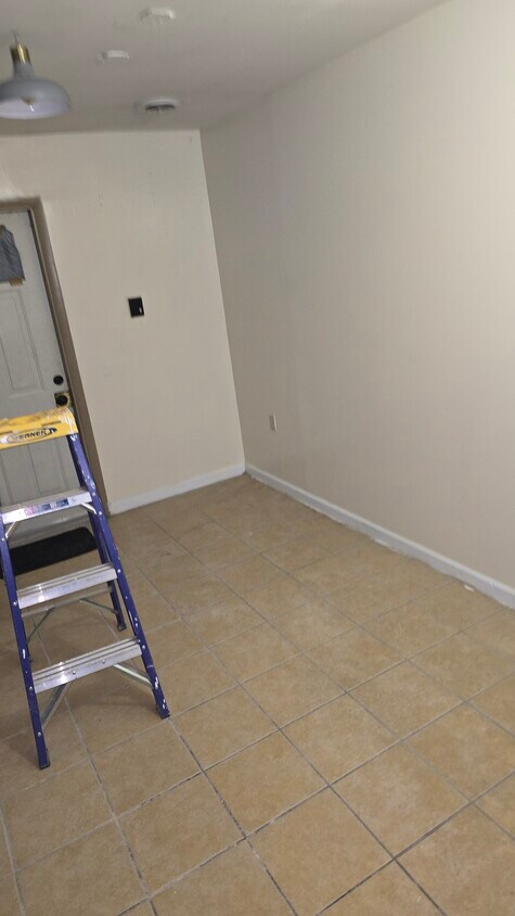 Foto del edificio - 840 Lancaster Ave