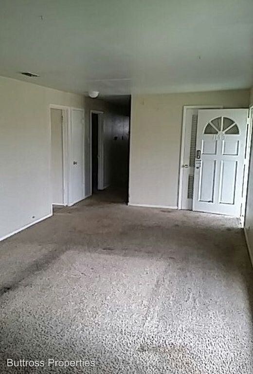 Building Photo - 3 br, 2 bath House - 1145 E Sunset St,