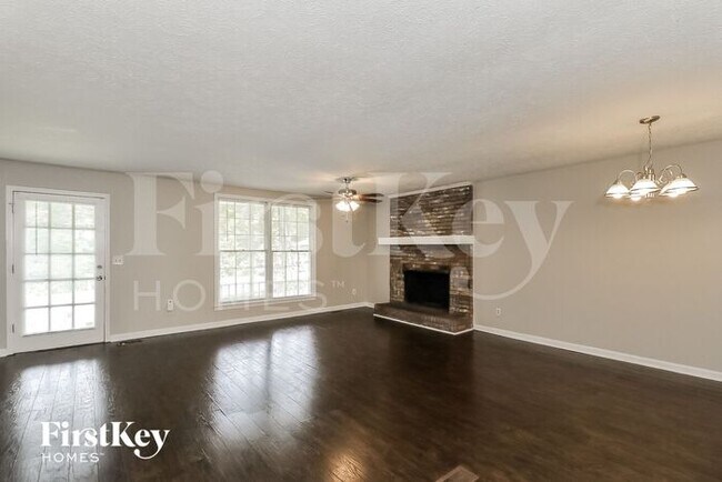 Foto del edificio - 77 Turnrow Ct