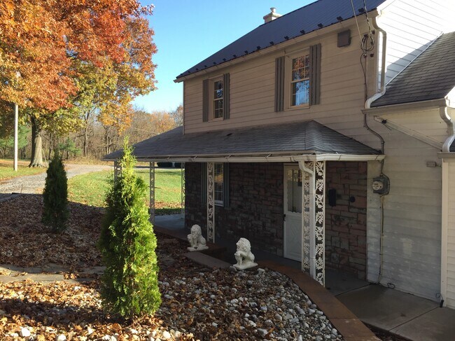 Beautiful Single Family Home - 4455 Kile Dr