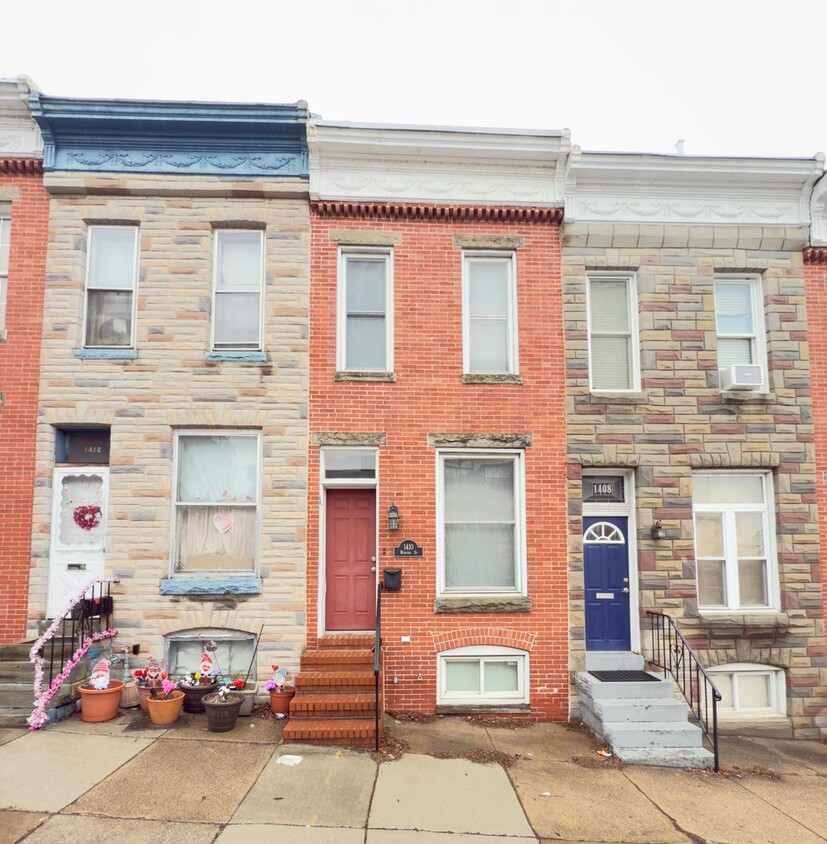 Foto principal - Two-Bedroom House In Baltimore