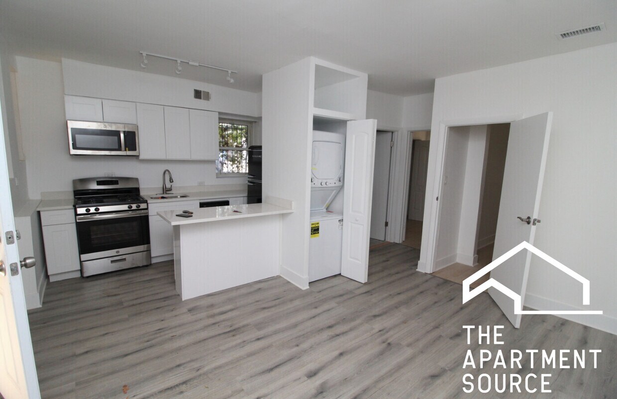 Foto principal - 923 S Carpenter St