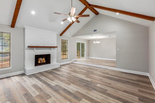 Building Photo - 109 Kingswood Dr