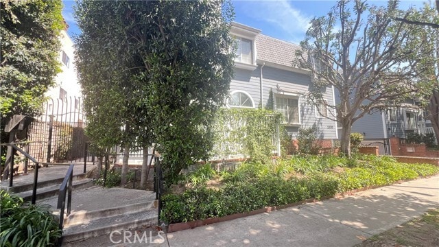 Building Photo - 1830 Stoner Ave