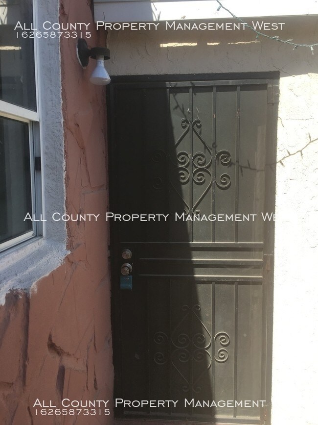 Building Photo - 8323 Grape St