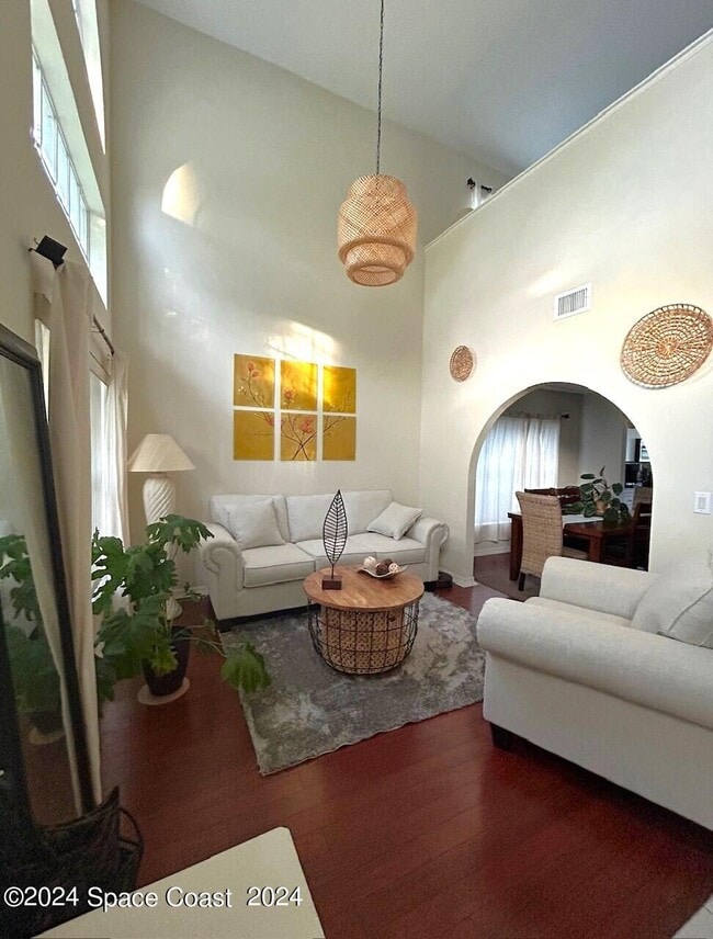 Building Photo - 6991 Hammock Trace Dr
