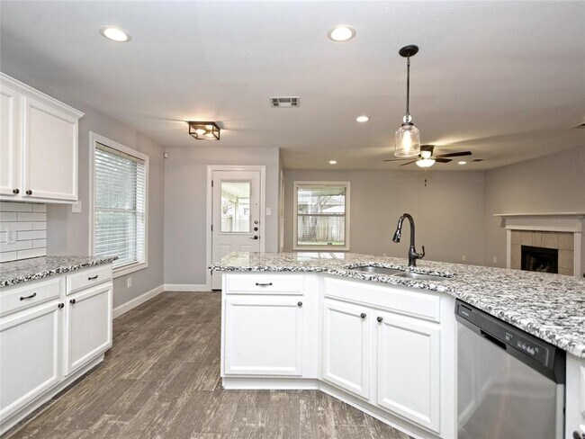 Foto del edificio - 209 Pheasant Ridge Dr