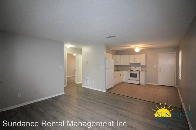 Foto del edificio - 2 br, 1 bath House - 788-D Navy Street