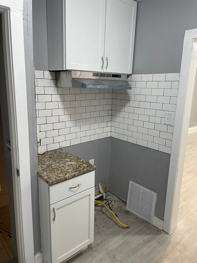 Foto del edificio - 1418 Hutton St