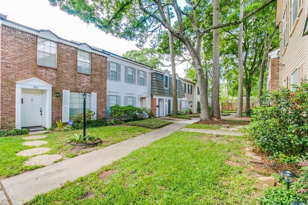 Primary Photo - 1407 Springrock Ln