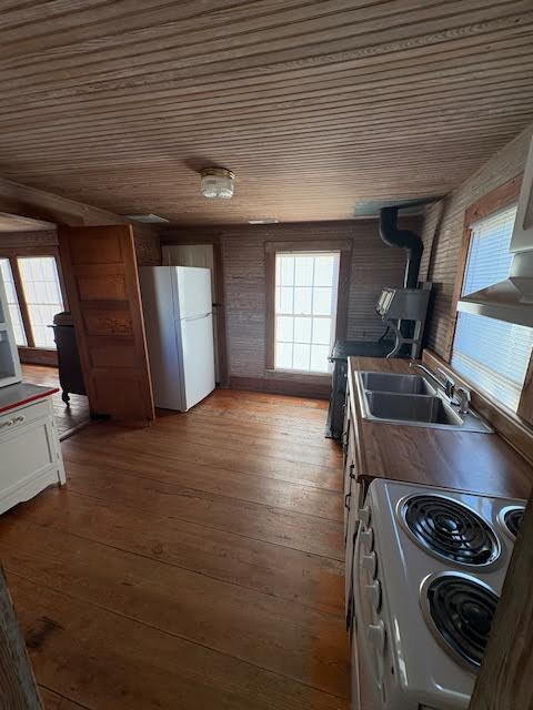 Photo - "Charming 1-Bedroom Greenville Retreat with Rustic Hardwood Floors!" Apartment