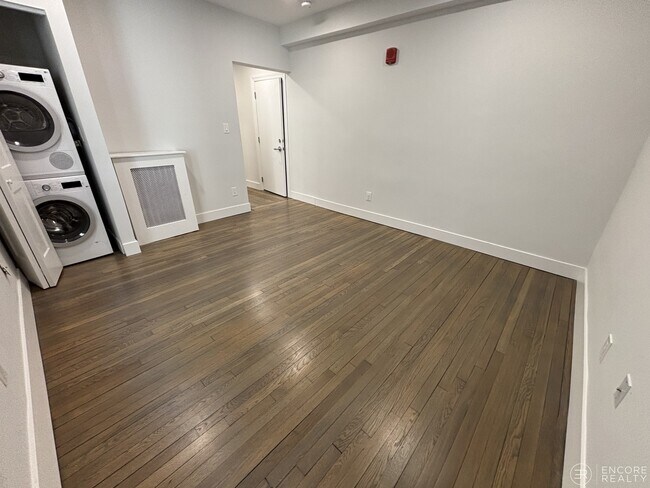 Foto del edificio - 19 Peterborough St