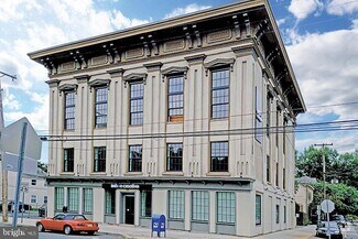 Building Photo - 71-75-75 N Main St