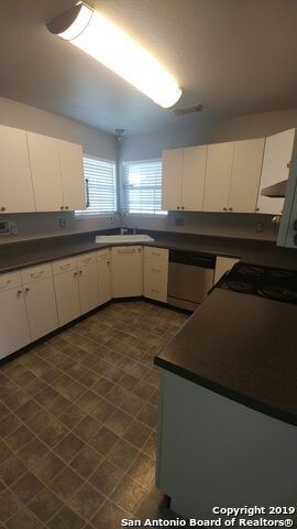 Building Photo - Darling 2/2 Single Story in Northcliffe