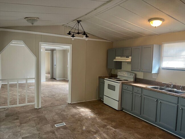 Foto del edificio - 401 Griffin Rd