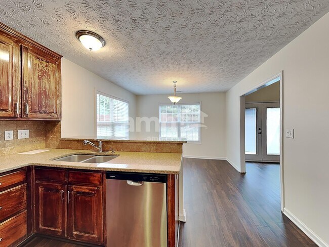Foto del edificio - 3472 Skyland Ridge Ct