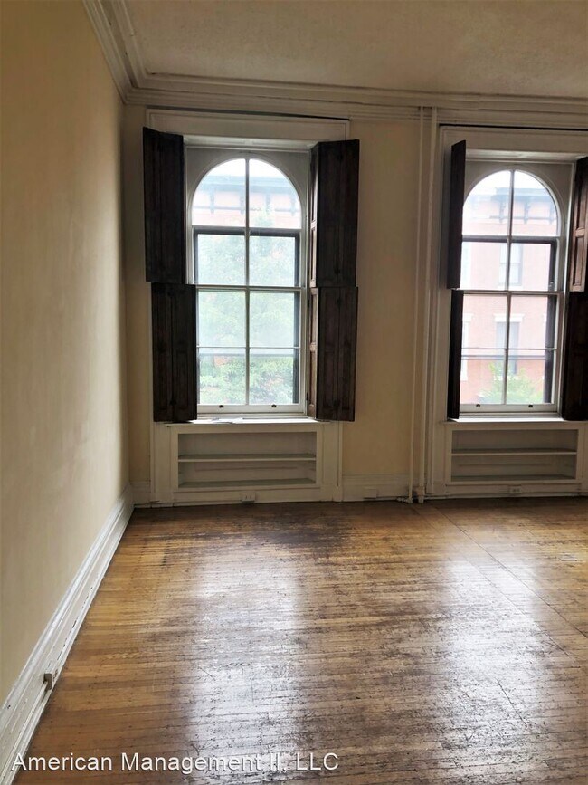 Foto del edificio - 920 St Paul St