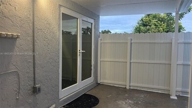 Building Photo - 14392 SW 95th Terrace