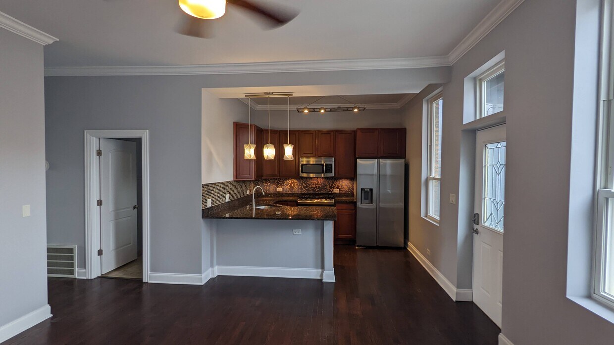 Foto principal - 1441 W Fry St