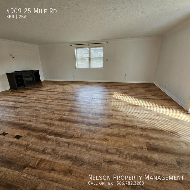 Building Photo - 4909 25 Mile Rd