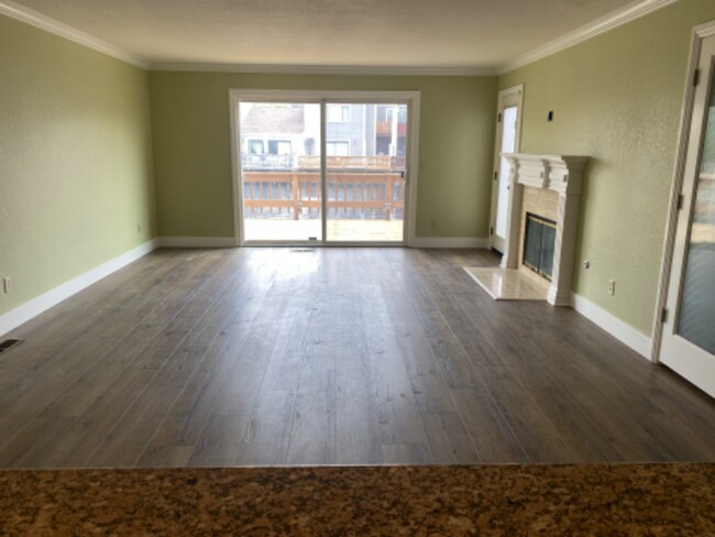 Foto del edificio - 2079 Sand Point Rd