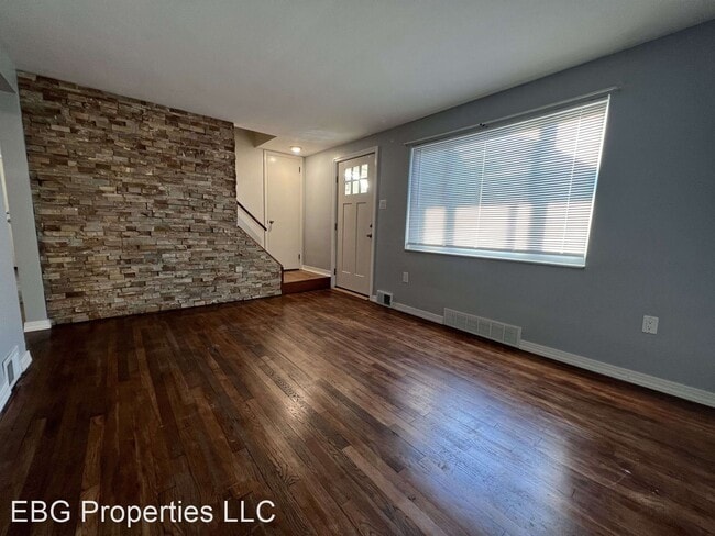 Foto del edificio - 3 br, 1.5 bath House - 1516 Pleasantview Dr