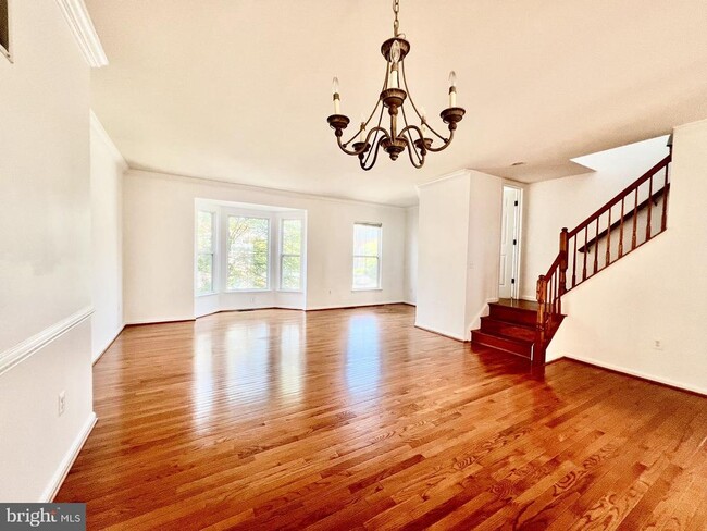 Building Photo - 12951 Mandolin Ln