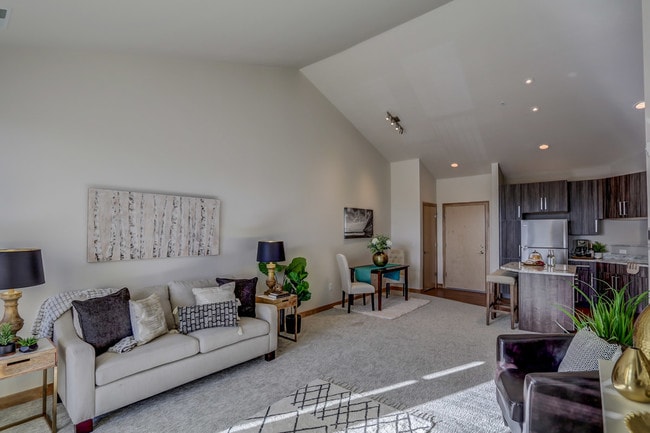 Building Photo - The McHenry